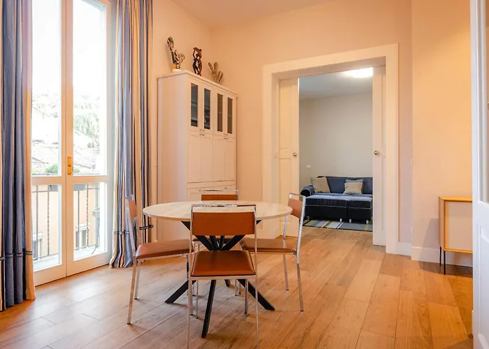 아파트 Luxury One Bedroom In Location 볼로냐