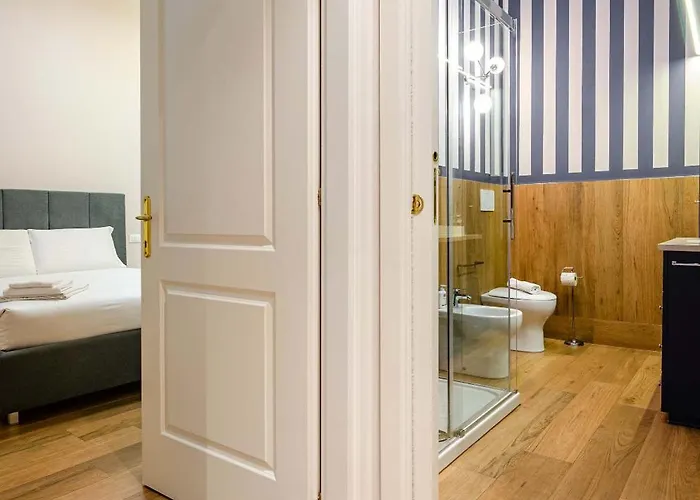 Luxury One Bedroom In Location 아파트 *