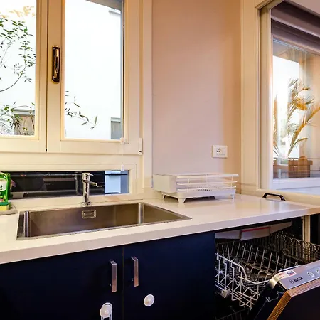 Apartment Luxury One Bedroom In Location