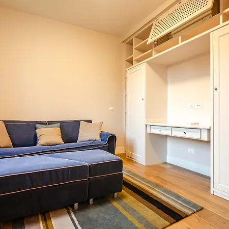 Luxury One Bedroom In Location